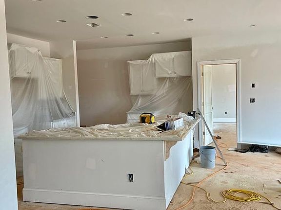 4th image of 119 Spyglass Ln