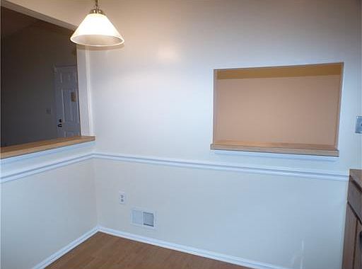 5th image of 342 Danbury Ln #342
