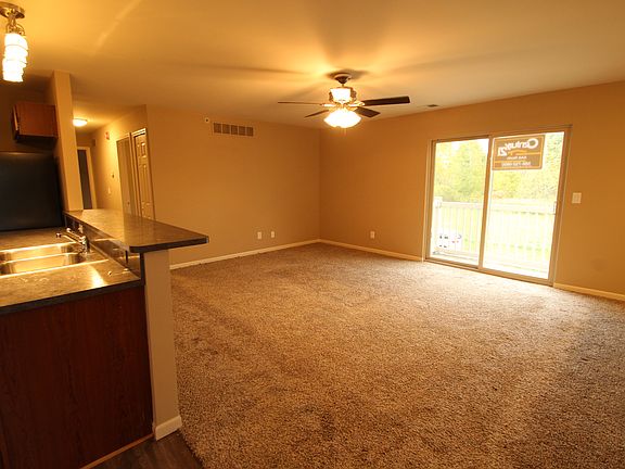 4th image of 25853 Eastridge Ct