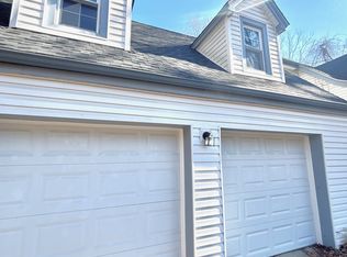 6 Oregon Ave, Mount Laurel, NJ 08054