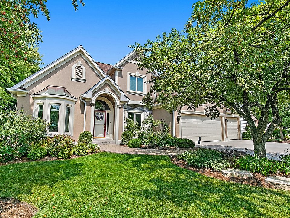 1st image of 2070 Brookwood Dr