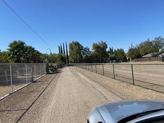 2nd image of 23140 Hansen Rd