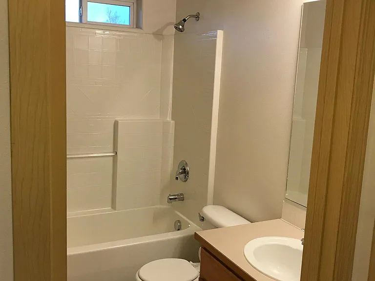 813 N Coach Ln — Photo 19