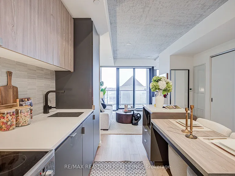 7 Smith Cres #518 — Photo 11