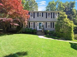 20 Woods End Rd, Guilford, CT 06437