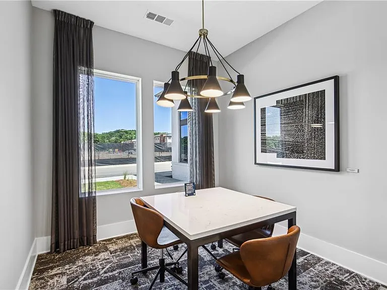 1296 Moreland Ave SE #2101 — Photo 2