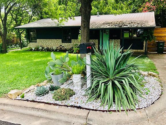 4th image of 4614 Englewood Dr