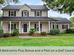 188 Turnberry Ln, Mooresville, NC 28117