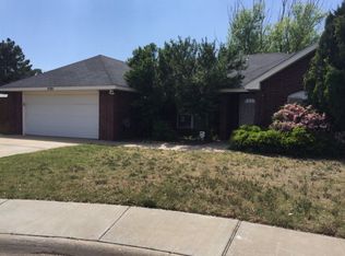 3301 Crestmont Dr, Midland, TX 79707