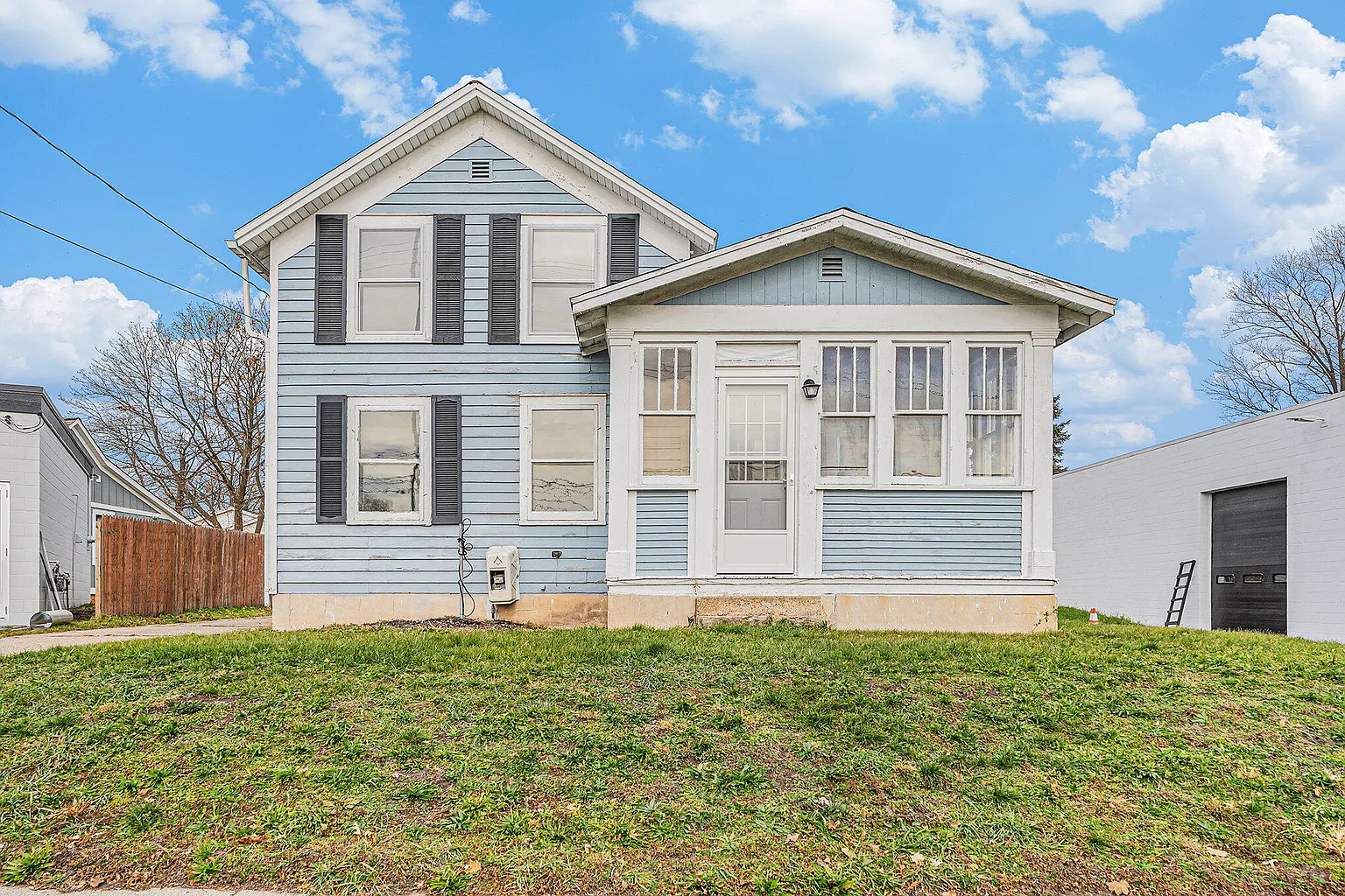 3981 White St SW photo 1