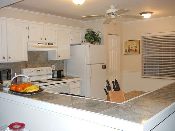 5th image of 1357 Churchill Cir APT 101