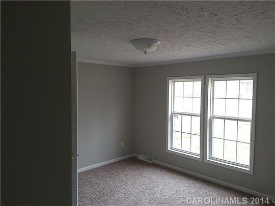 5th image of 112 Jenkins Ave