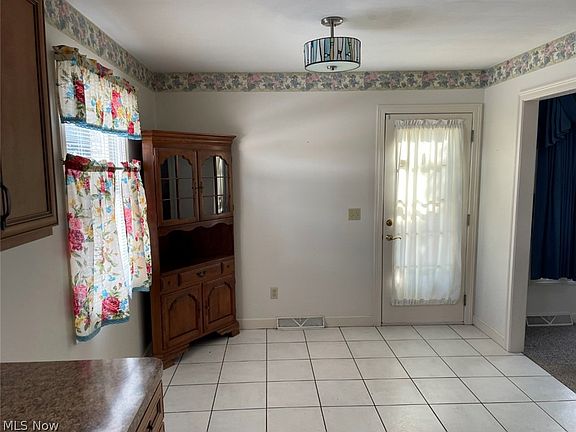 4th image of 191 Mathews Rd Unit A