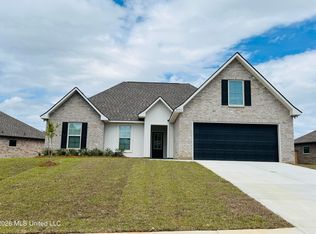 14353 Swan Ridge Cir, Gulfport, MS 39503