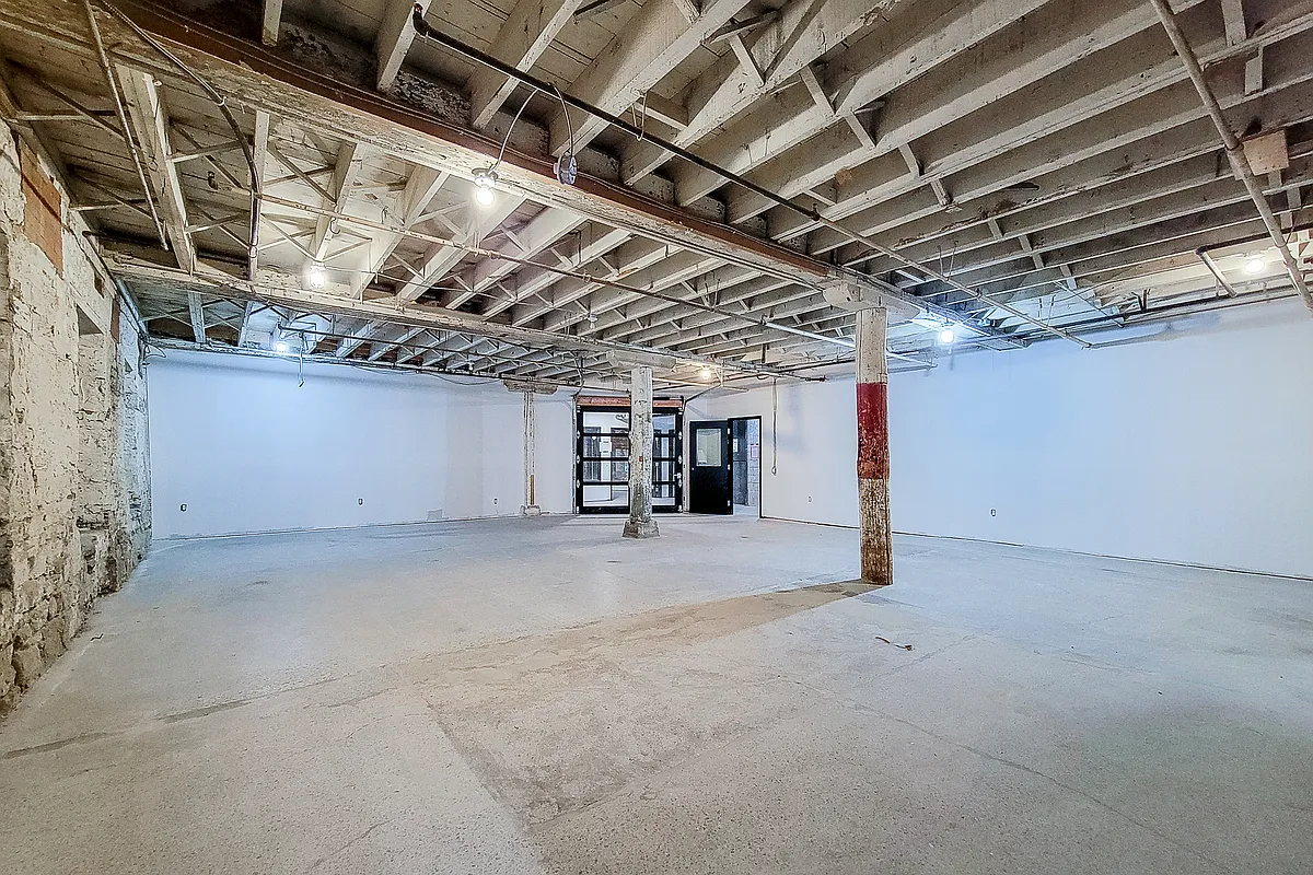 Building Photo - 103-64 Hatt St #103