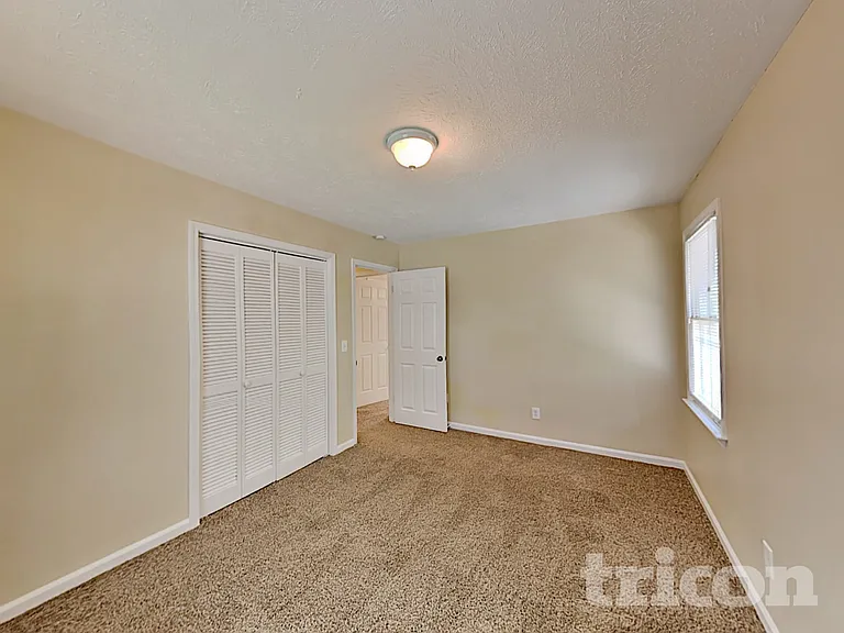 2515 Ramblewood Ct — Photo 11