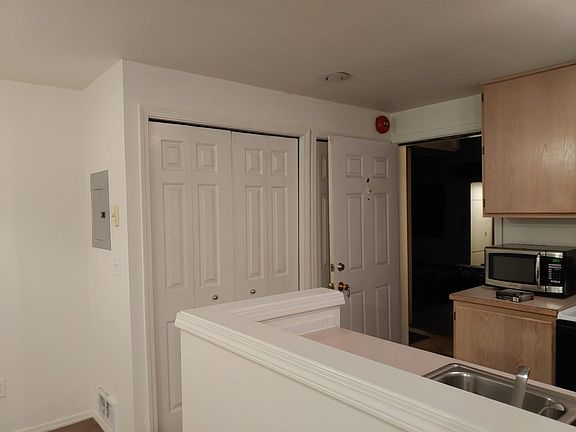 4th image of 3621 1st Ave NW APT A