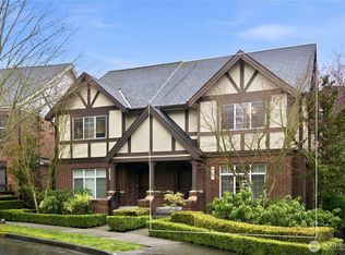 2557 NE Park Dr, Issaquah, WA