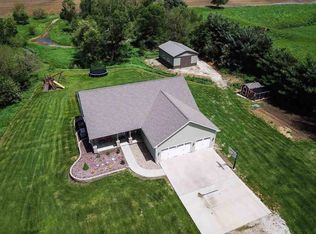 16425 W Route 90, Princeville, IL 61559