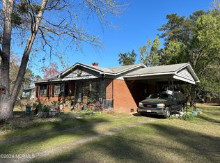 10801 S Turnpike Rd, Laurinburg, NC 28352