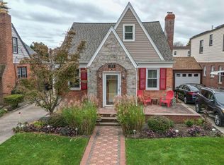 190 Elm St, Valley Stream, NY 11580