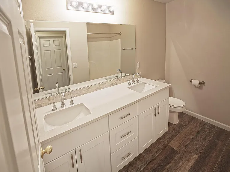 2840 SW Juniper Ave — Photo 10