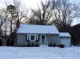 8 Day Ave, East Longmeadow, MA 01028