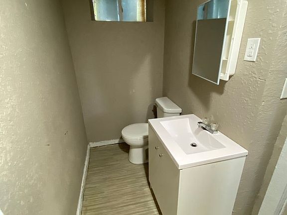 2nd image of 1425 S 10th St APT 2
