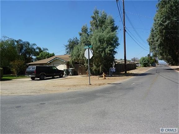 4th image of 4780 Pedley Ave