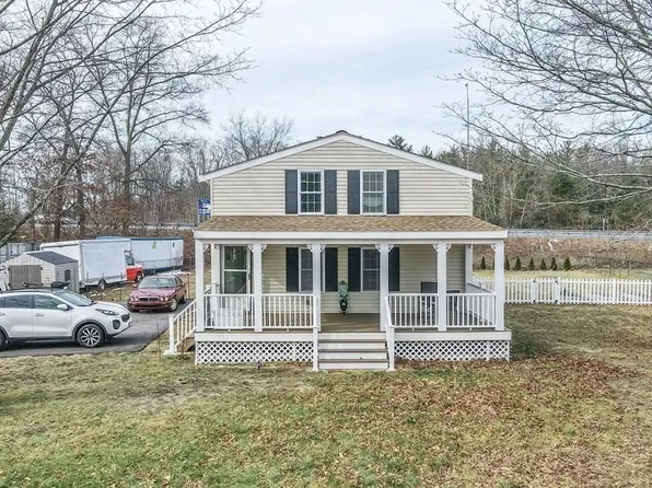 19 Rabbit Rd, Salisbury, MA 01952