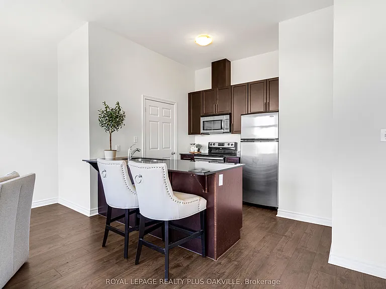 170 Water St N #1207 — Photo 5
