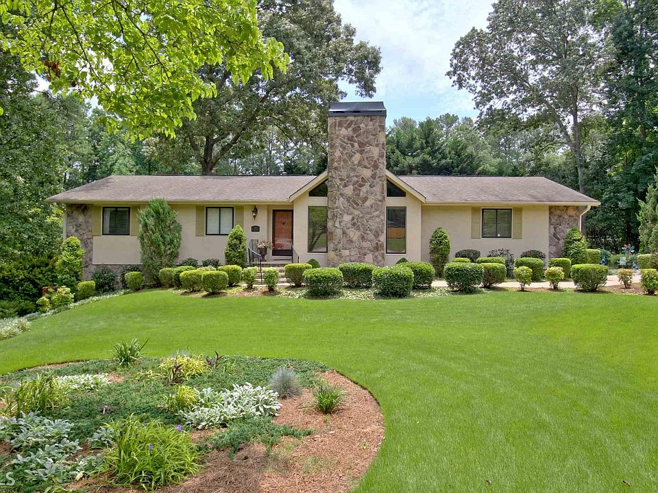1st image of 103 Melrose Ct