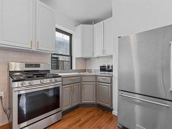 2nd image of 21-48 35th St #5G