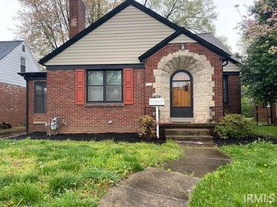 520 S Spring St, Evansville, IN, 47714