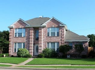 8918 Golden Pond Dr, Rowlett, TX 75089