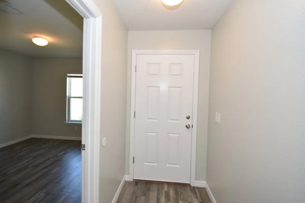 Building Photo - 21 Seward Trl E #B