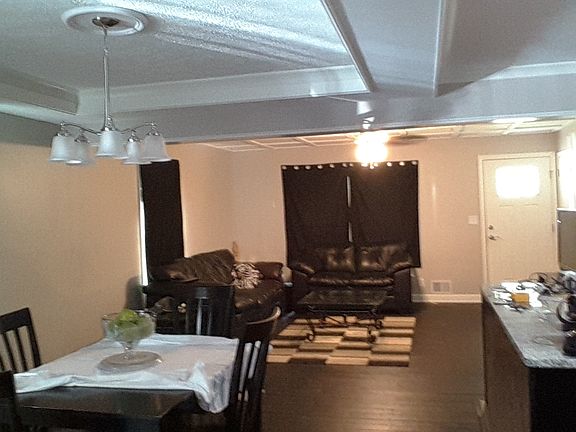 5th image of 199 Clearbrook Dr