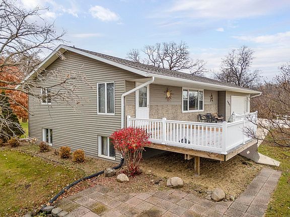 2nd image of 1963 118th St