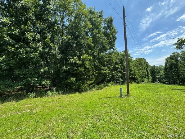 Hooiser Rd, Dixon, MO 65459