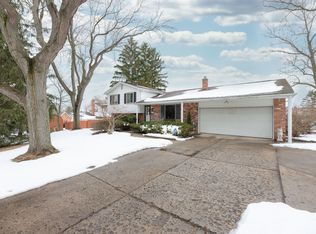 11342 Denton Hill Rd, Fenton, MI 48430