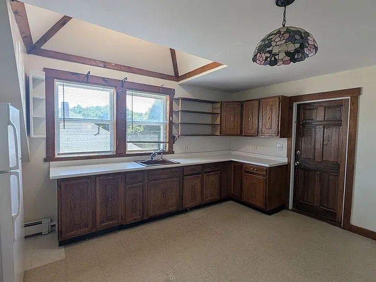 306 N. Main St. — Photo 12