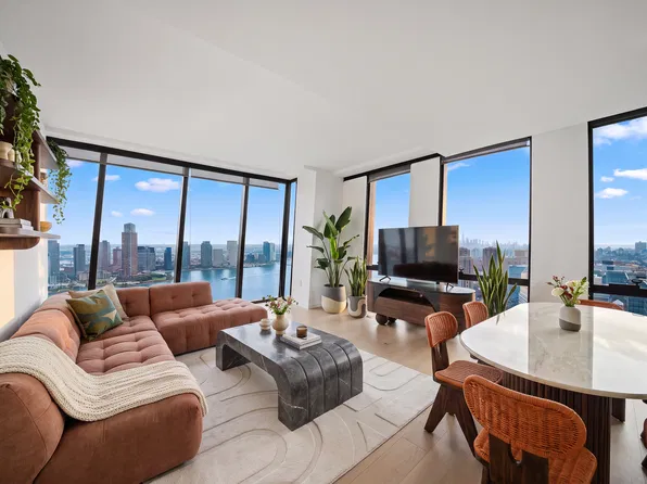 626 1st Ave, New York, NY