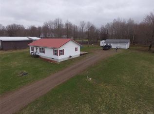 13 Emmons Dr, Hannibal, NY 13074