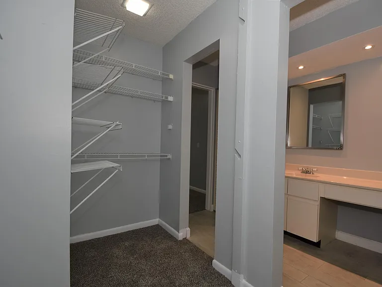 5087 Oak Hill Ln — Photo 21