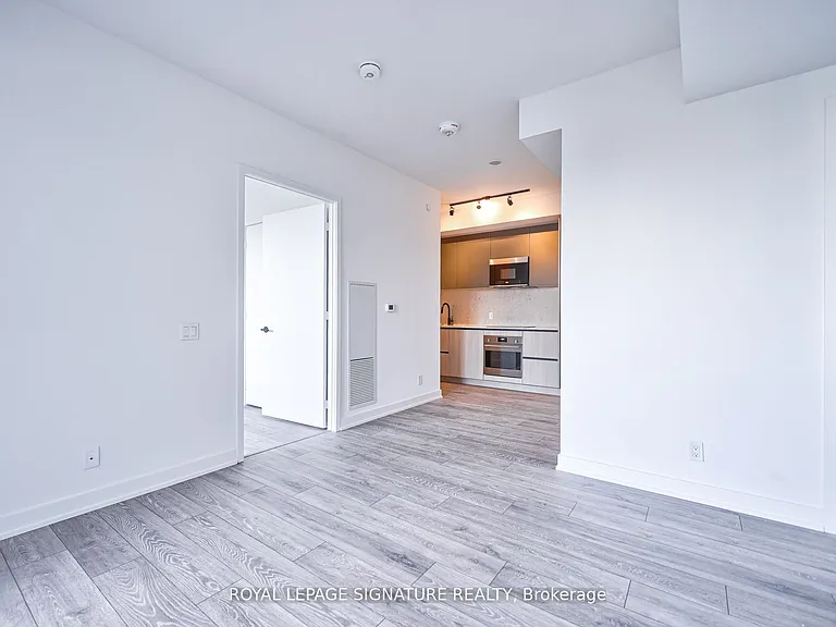 108 Peter St #1622 — Photo 14