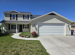 322 Linden Ave, Twin Falls, ID 83301