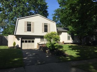 2930 Woodloop Ln, Columbus, OH 43204