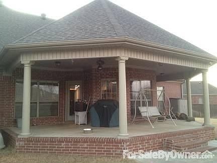 Living Room
						:
						Large living room with vaulted ceiling and beautiful gas log fireplace