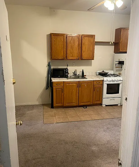 2039 Green St #1F — Photo 1