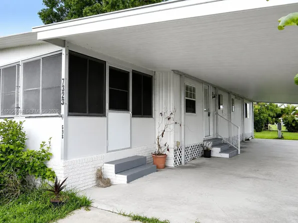 7323 44th Ter N, Riviera Beach, FL 33404